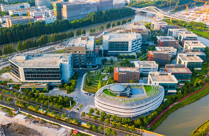 上海市特色产业园区培育战略和实施路径研究
